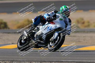 media/Oct-08-2022-SoCal Trackdays (Sat) [[1fc3beec89]]/Turn 14 (1050am)/